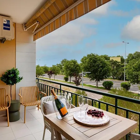 Terrace & * Carcavelos (Lisbon)