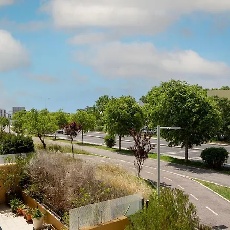 Terrace & Apartman Carcavelos